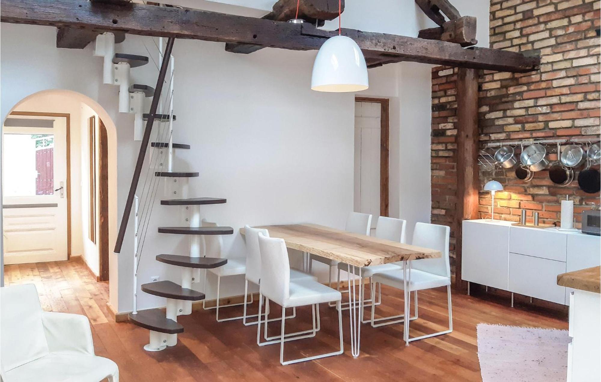 Awesome Home In Buetzow With Wifi Esterno foto
